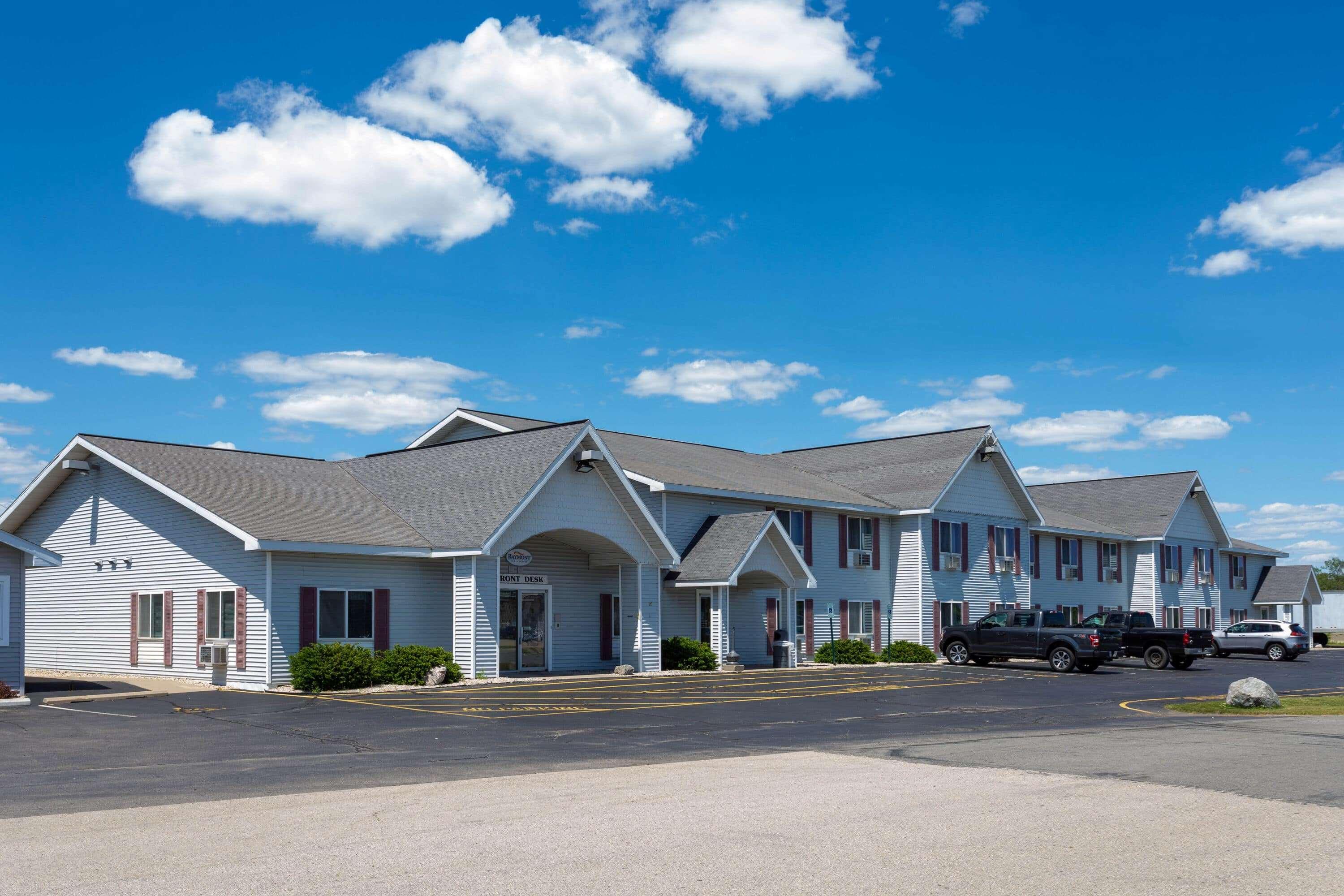 Hotel Baymont By Wyndham Marinette Zewnętrze zdjęcie